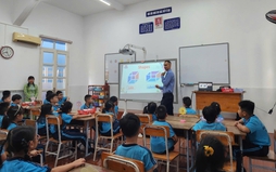Tiếng Anh bản ngữ, STEM... có phải là hoạt động giáo dục tăng cường không thu phí?