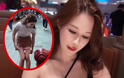 Hot girl hứng 'gạch đá' vì lột nội y phản cảm trên phố