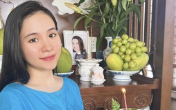 Con gái nuôi ca sĩ Phi Nhung: 'Ở đây ai cũng nhớ mẹ'