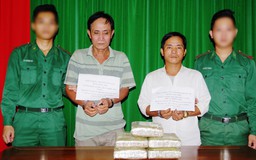 Mua 5 bánh cần sa ở Lào đưa về Việt Nam, bị phát hiện tại cửa khẩu