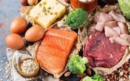 Muốn giảm cân thì nên ăn bao nhiêu protein mỗi ngày là tối ưu?