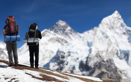 Cần chuẩn bị gì để chinh phục đỉnh Everest?
