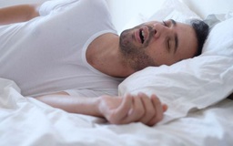 Nhịp thở khi ngủ cảnh báo phổi bất ổn