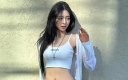 Mỹ nhân Kpop Yuna (Itzy) gây sốt với tỷ lệ cơ thể hoàn hảo
