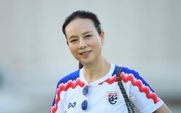 Madam Pang tung chiêu thưởng mới cho đội tuyển Thái Lan gặp Trung Quốc