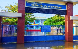 Bình Định: Nhiều trường phải dừng kỷ niệm Ngày nhà giáo Việt Nam vì mưa lũ