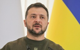 Tổng thống Ukraine thay tướng, ra lệnh quân đội nhanh chóng hành động