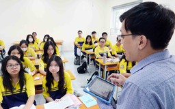 'Nóng' chuyện học ngoại ngữ để sử dụng hay để thi