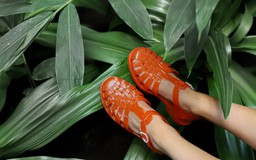 Jelly shoes - giày thạch, lựa chọn lý tưởng cho mùa nồm, ẩm