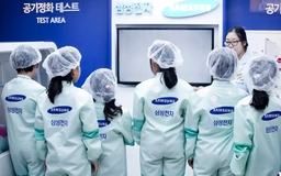Người lao động tại Samsung nhận được lương ra sao?