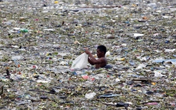 Đại dương bị ô nhiễm với 171 nghìn tỉ hạt nhựa