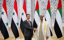 Tổng thống Syria Assad thăm UAE, đàm phán nới lỏng quan hệ