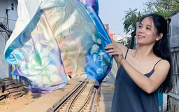 Khăn lụa mùa hè - nhân đôi sự nữ tính cho các nàng