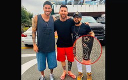 Messi khoe hình xăm đặc biệt mừng đội tuyển Argentina vô địch World Cup