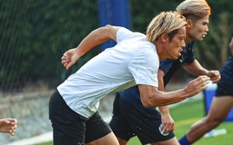 HLV Keisuke Honda tuyên bố U.22 Campuchia đã sẵn sàng tranh huy chương SEA Games 32