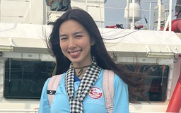 Hoa hậu Thùy Tiên tự thấy “quá nhỏ bé” ở Trường Sa