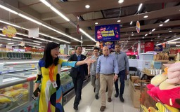 Đoàn đại biểu cấp cao Đảng Cộng sản Cuba tham quan siêu thị Co.opXtra