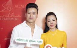 Quách Ngọc Tuyên đến mừng 'tình cũ' Nam Thư mở học viện đào tạo diễn xuất
