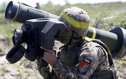 Mỹ tính 'lố' viện trợ quân sự cho Ukraine đến 3 tỉ USD
