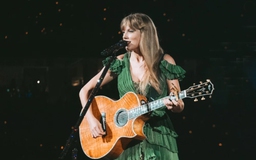 Taylor Swift: 'Tôi chưa bao giờ hạnh phúc thế này'