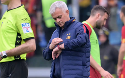 HLV Mourinho: ‘Phải có phép màu AS Roma mới được dự Champions League’