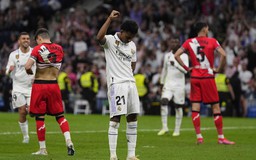 Real Madrid giành lại vị trí thứ 2 La Liga, gửi thông điệp ủng hộ Vinicius