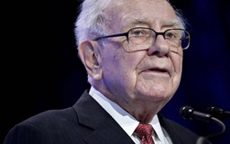 Tỉ phú Warren Buffet ví AI với việc chế tạo bom nguyên tử