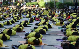 TP.HCM cấm xe đường Lê Lợi để phục vụ người dân tập yoga