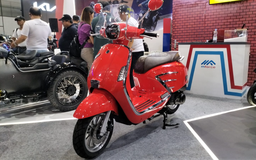 Xe tay ga 'Made in Malaysia' thiết kế cổ điển giống Vespa, giá khoảng 35 triệu đồng