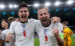 Tottenham bất ngờ tiếp cận trung vệ Harry Maguire nhằm giữ chân Harry Kane