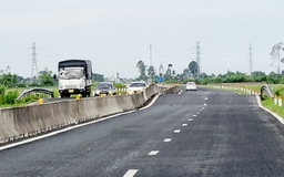 Thấy và nghĩ gì trên cao tốc Lộ Tẻ - Rạch Sỏi?