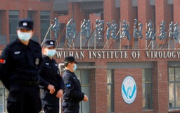 Chính quyền Mỹ xúc tiến cấm tài trợ Viện Virus học Vũ Hán