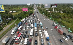 Đường, cầu liên tục khởi công nhưng bất động sản vẫn 'bất động'