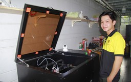 Sinh viên chế tạo máy in 3D có giá hàng chục đến trăm triệu đồng