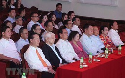 Chủ tịch nước dự chương trình nghệ thuật tưởng nhớ 
Tổng Bí thư Lê Duẩn