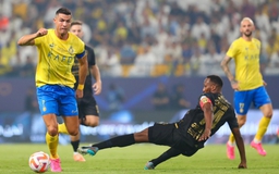 Cristiano Ronaldo im lặng sau 2 trận thua liên tiếp của Al Nassr tại Saudi Pro League