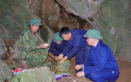 Phát hiện 22 hài cốt liệt sĩ trong hang đá và sườn núi ở Quảng Trị