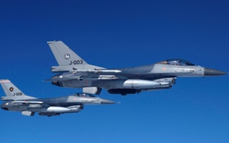 Tổng tham mưu trưởng Mỹ nói Ukraine sẽ sớm nhận F-16; Mỹ giúp đào tạo phi công