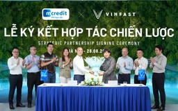 Mcredit và VinFast ký kết hợp tác chiến lược