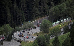Tây Ban Nha bắt 4 kẻ đổ dầu nhớt đường đua xe đạp danh tiếng thế giới