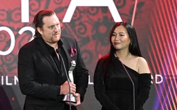 'Đêm tối rực rỡ' thắng giải tại Liên hoan phim quốc tế ASEAN 2023