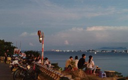 Xử lý tình trạng kinh doanh du lịch trái phép ở bán đảo Sơn Trà