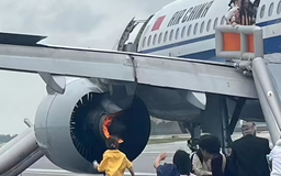 Phi trường Changi của Singapore tạm phong tỏa đường băng vì máy bay cháy