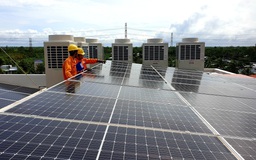 ADB tài trợ 13,8 triệu USD cho điện mặt trời mái nhà ở Việt Nam