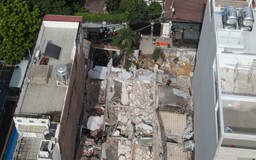 Sập nhà 4 tầng tại TP.HCM, 7 người bị thương