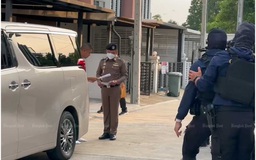 Phó cảnh sát trưởng quốc gia Thái Lan bị cảnh sát khám xét nhà