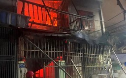 Đà Nẵng: Cháy nhà dân ở P.Chính Gián, 6 người thoát nạn