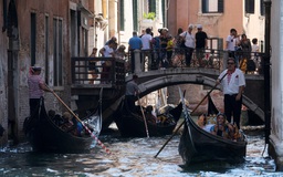 Venice sẽ thử nghiệm thu phí du khách từ năm tới