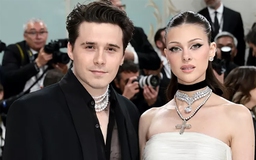 Con trai Victoria Beckham và vợ giải quyết vụ kiện 'đám cưới triệu đô'
