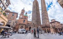 Thành phố Bologna : Địa điểm gắn với nền ẩm thực nổi tiếng của nước Ý